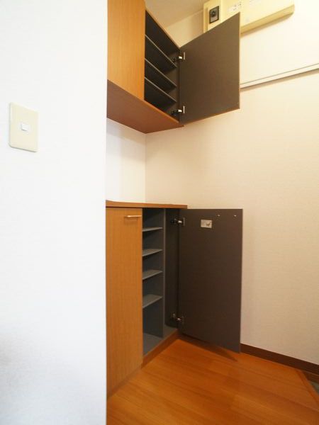 グリーンヒルズ港南台 102号-10