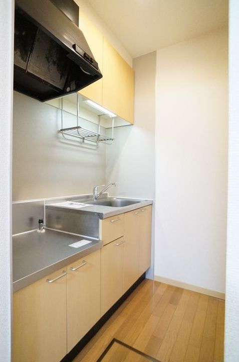 プレミール・コート 202号-6