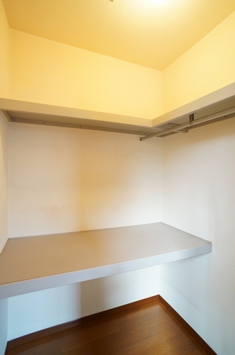 フローラヴィレッジⅢ 202号-5