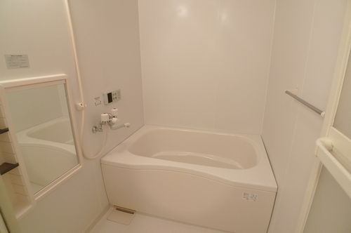 アーバンイーストB棟 201号-8