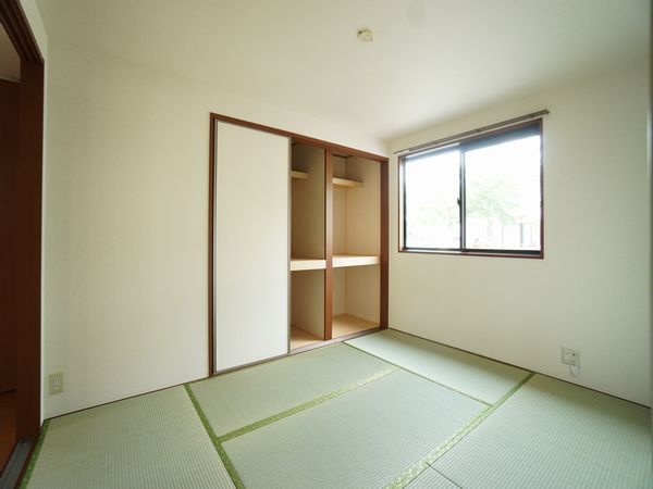 アーバンイーストＣ棟 102号-6