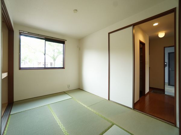 アーバンイーストＣ棟 102号-7