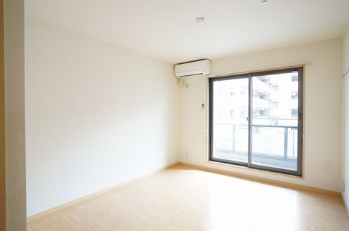 メゾンベール西船 202号-2