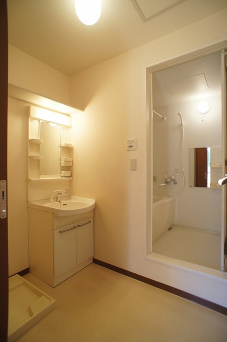 シェリー弐番館 102号-7