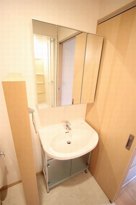 アークタウン 201号-5