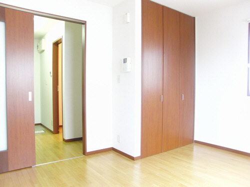 グレイス・パレス本八幡 303号-2