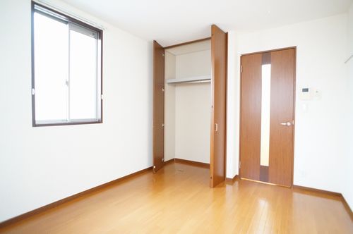 メゾン・ド・ノア 102号-3