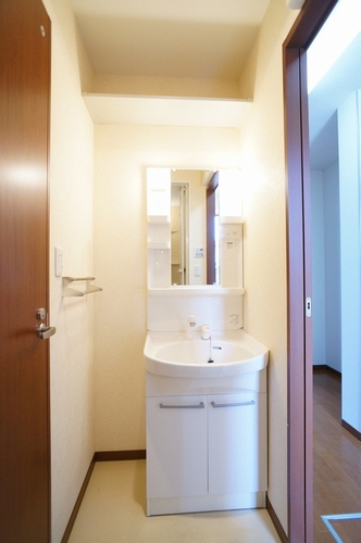 イリスコーポ 101号-6