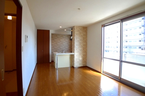 グランドソレーユ 202号-2