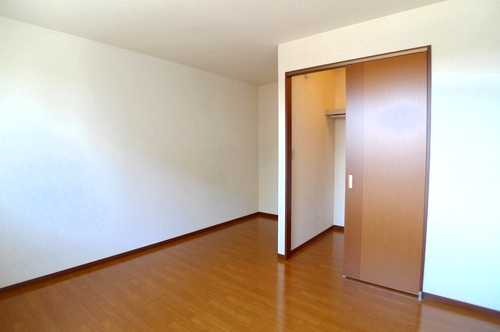 グランドソレーユ 202号-5