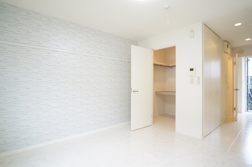 Ｍ．Ｓｅａｓｏｎ日大前 201号-3