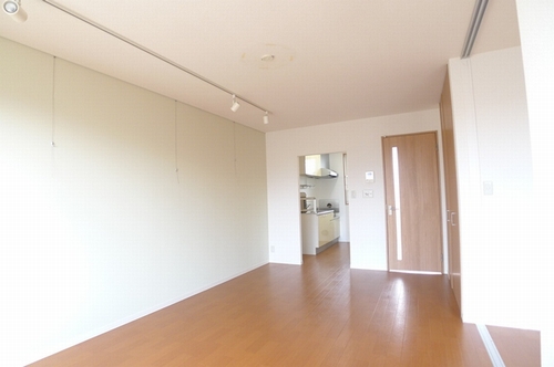 ソレイユ大和田 203号-4