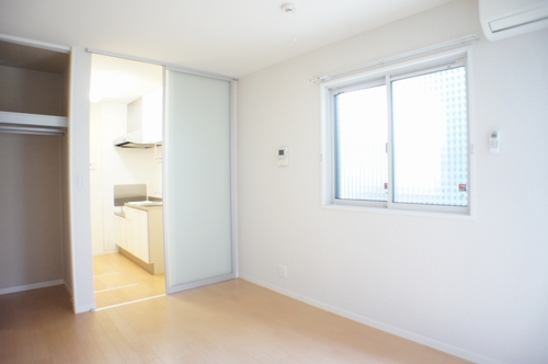 Ｍａｈａｌｏ　ｌｅａ 301号-4