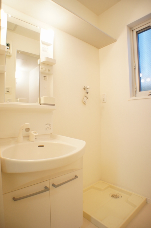 Ｍａｈａｌｏ　ｌｅａ 301号-10