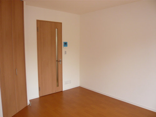 トリトンハイム 206号-2