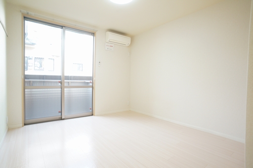 フォレスト東中山 102号-2