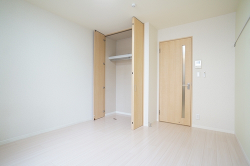 フォレスト東中山 102号-4