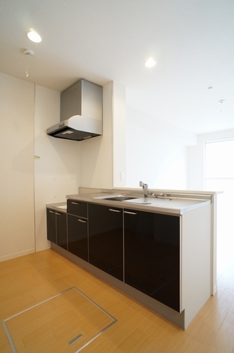 ソレイユ上山Ⅱ 102号-4