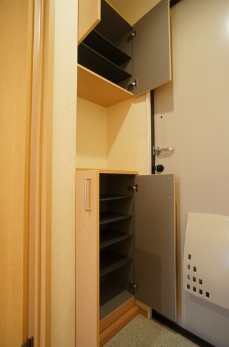 エル・カミーノ 203号-11