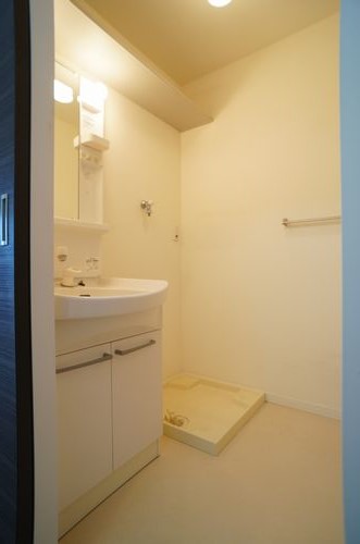 コーストラル舞浜 301号-8