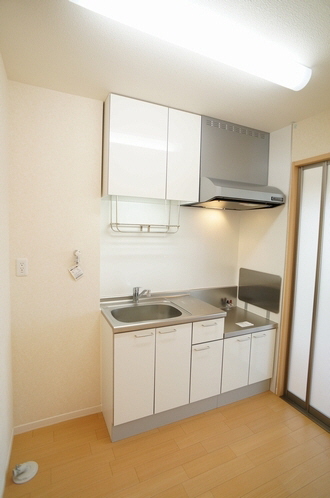モエムマンション 301号-3