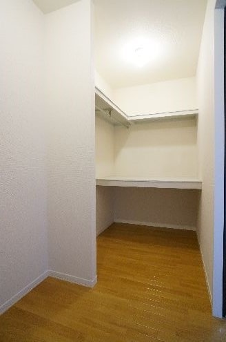 エルカーサリバーB 202号-6