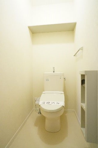 エルカーサリバーB 202号-10