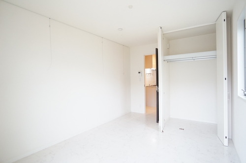 レフィナード 201号-3