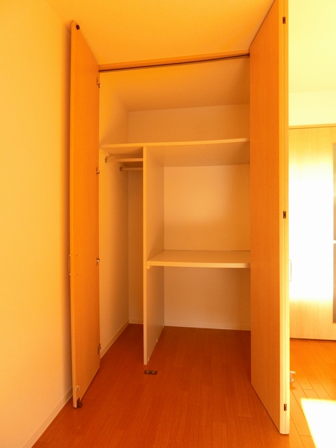 ラフォーレ市川 203号-4