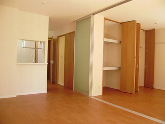 カーサ　デラ　ルーチェ 101号-2