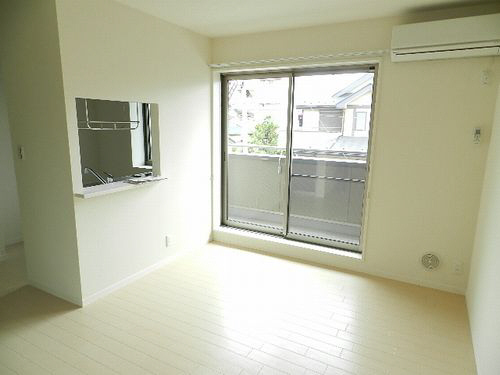 メゾンリビオン 201号-2