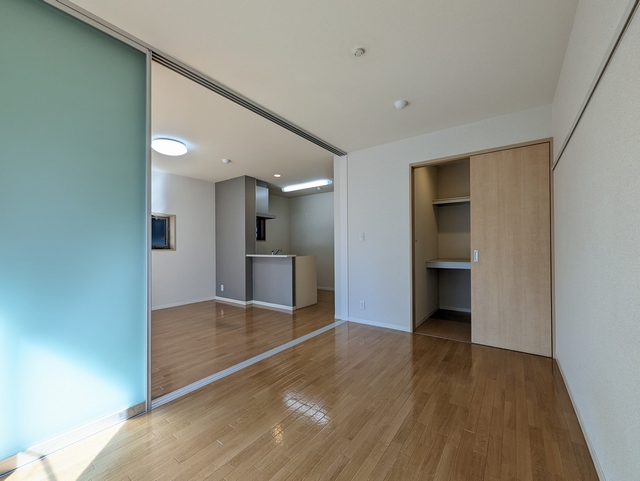 アーバンビラ南八幡 101号-4