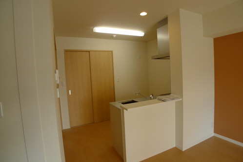 アーバンビラ南八幡 102号-3