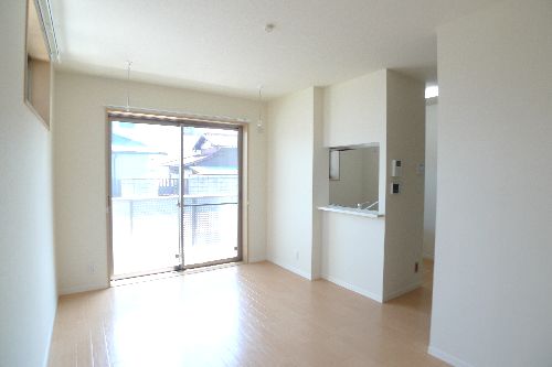 スクエア本郷 201号-2