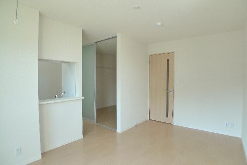 スクエア本郷 201号-3