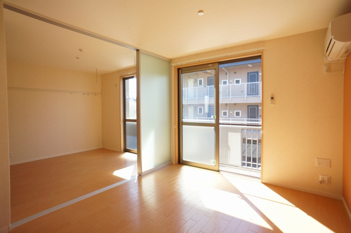 ブルーベリーヒル 201号-2