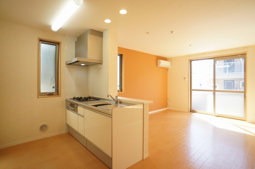 ブルーベリーヒル 202号-2