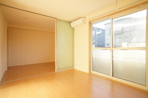 メゾンドール 202号-2