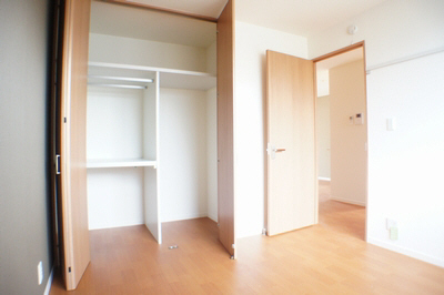 ベルデ勝田台Ⅲ 101号-5