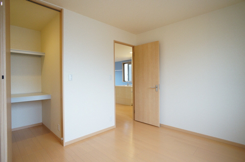 ハピネスガーデンⅥ 101号-8