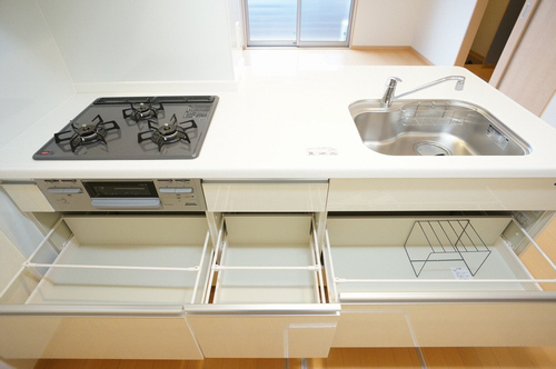 ハピネスガーデンⅥ 102号-8