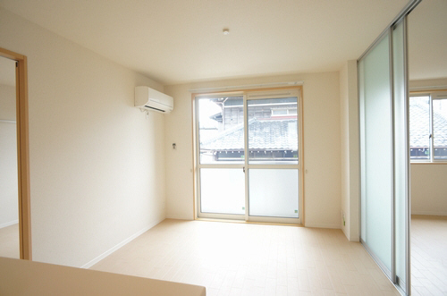 シャーメゾン咲が丘 102号-2