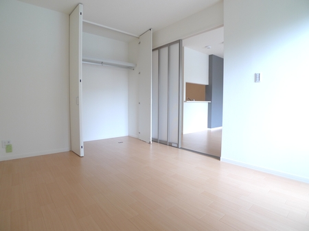 ドゥーメゾン鬼高Ⅱ 201号-5