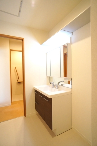 Ｃｅｎｔ－Ｌｉｖｉｅ 202号-8