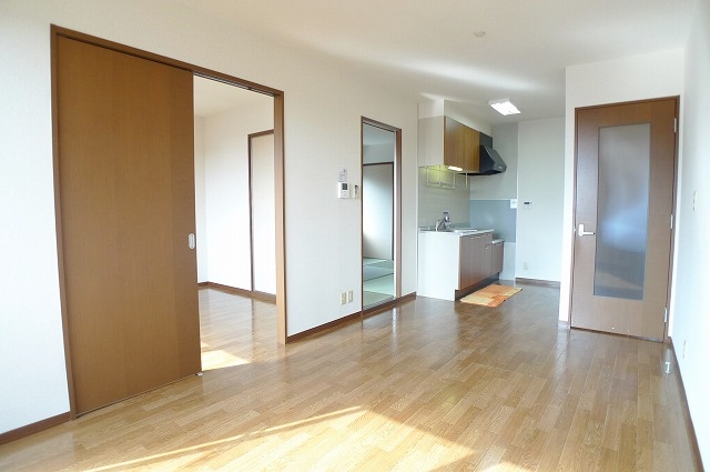 グリーン・リーフＡ 201号-3