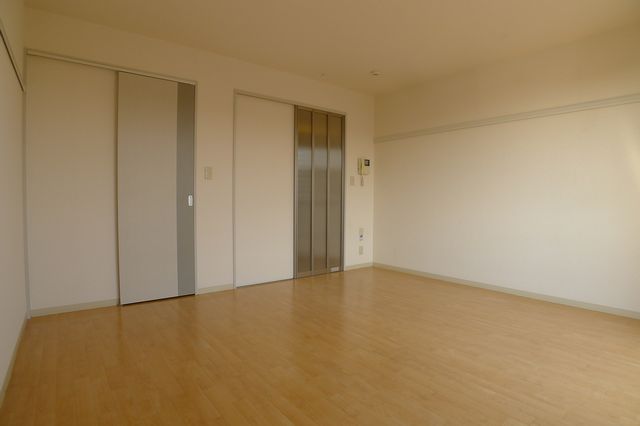 ディアス明日香Ａ 102号-4