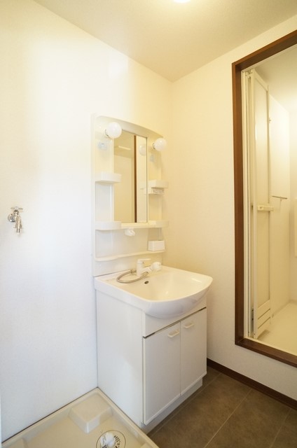 ヴィラ伊勢原 101号-6