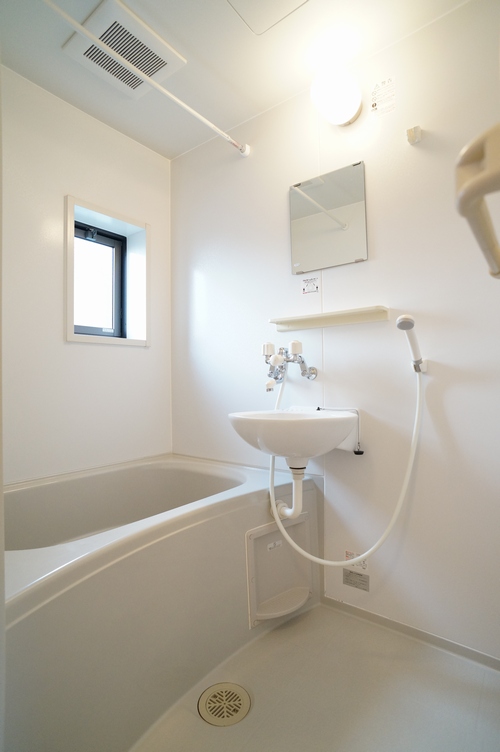 エスティーヌＣ 101号-7