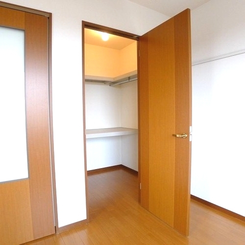 コスモクレスト美原 101号-4