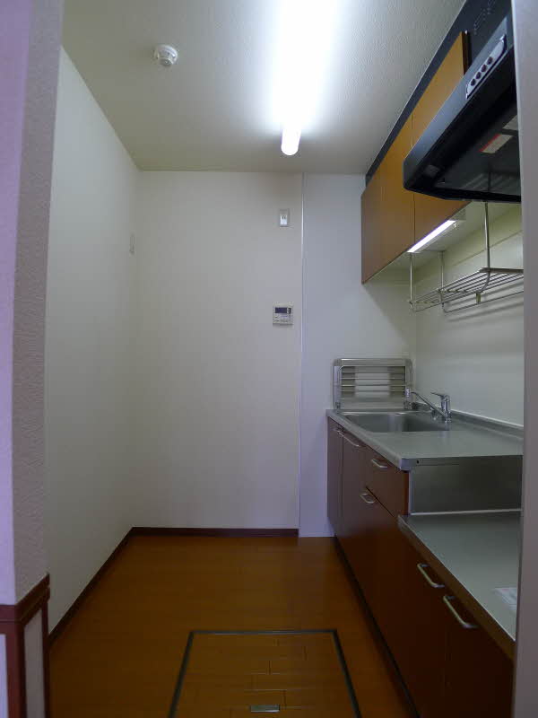 メゾン・ド・モン 101号-5